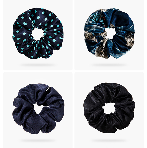 Scrunchies de seda com estampa real para cabelos cacheados